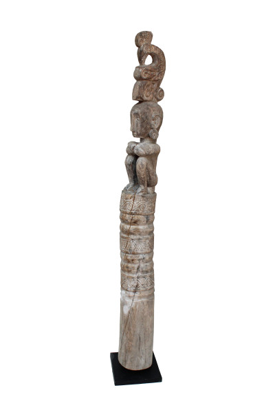 Totem  pole in wood